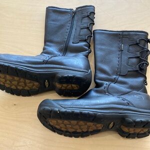 Keen rain boots stay dry perfect for the garden made for comfort and durability